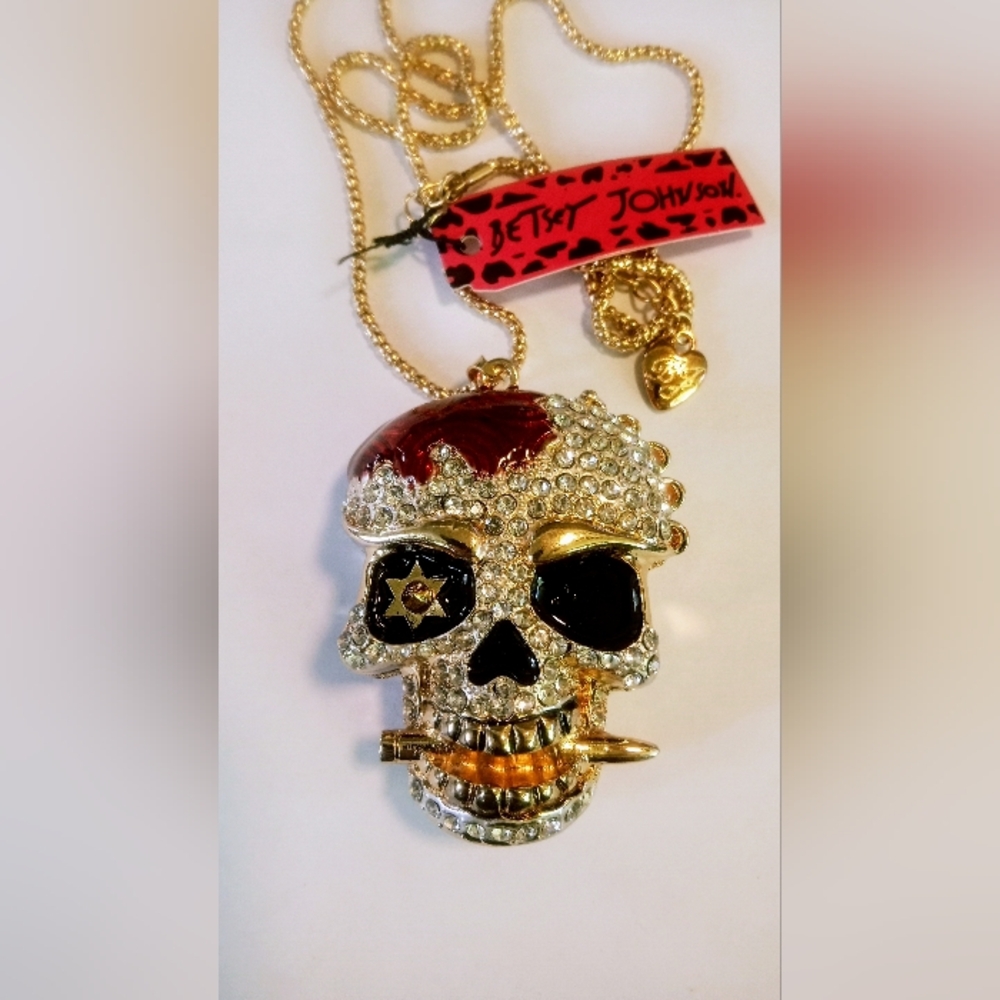 BETSEY JOHNSON large skull necklace pendant gold tone rhinestones NEW